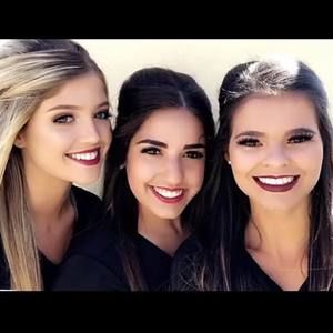 Meet your Posher, Danielle